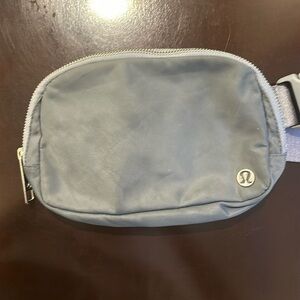 Lululemon Everywhere Belt Bag 1L Gray